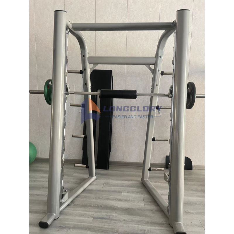 Фитнес оборудване Smith Machine